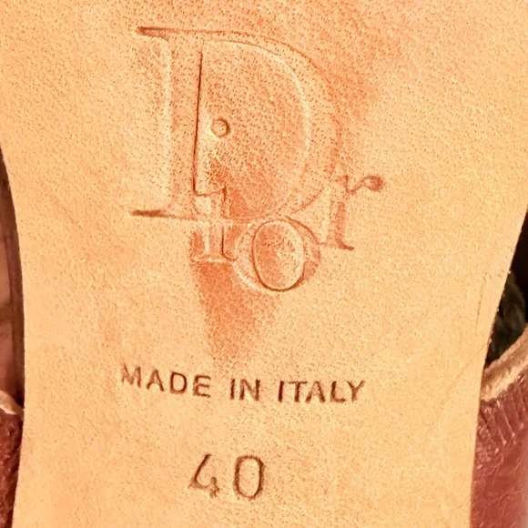 Christian Dior Vintage Brown Gold Leather Tassel thong kitten heel sandals EU 40 - Picture 10 of 10